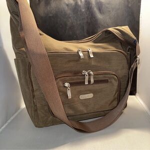 Baggallini Brown Traveling Crossbody Handbag